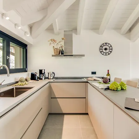 Willa Ulivi By Curti Affitti