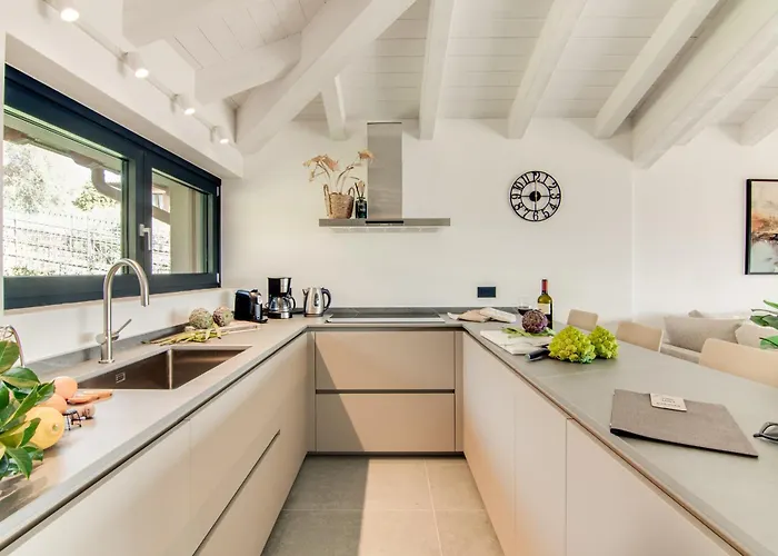 Villa Ulivi By Curti Affitti