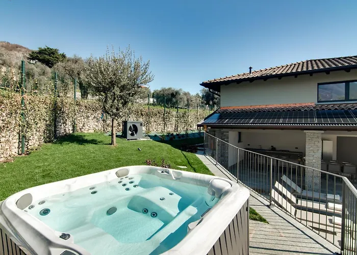 Villa Ulivi By Curti Affitti